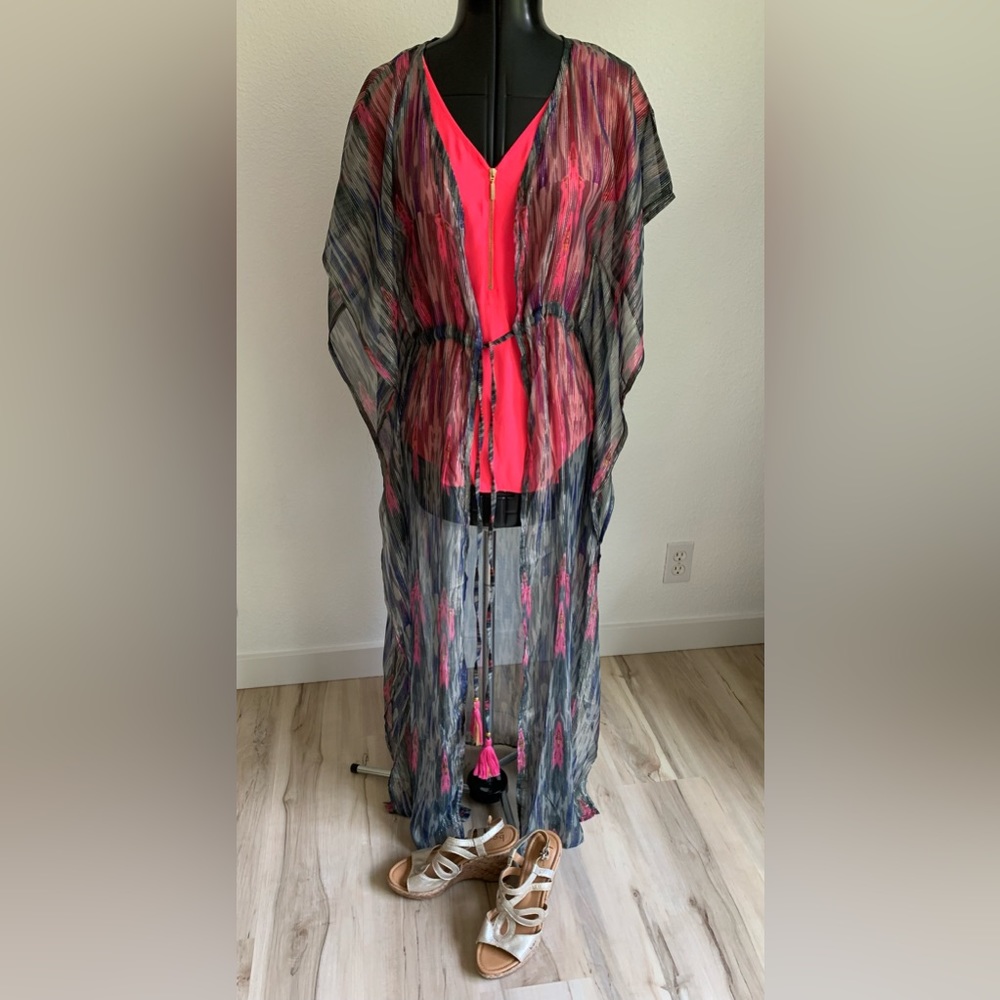 Gorgeous Multi-Color Cape NWT
